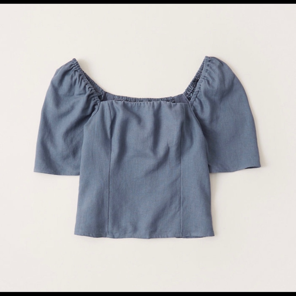 Abercrombie & Fitch puff sleeve top